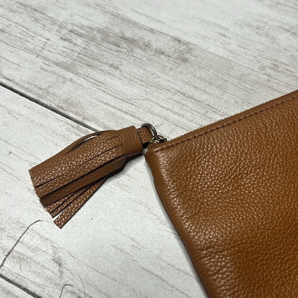 Kate Spade Camel Tan Pebbled Leather Zippered Clutch Bag - Picture 6 of 10